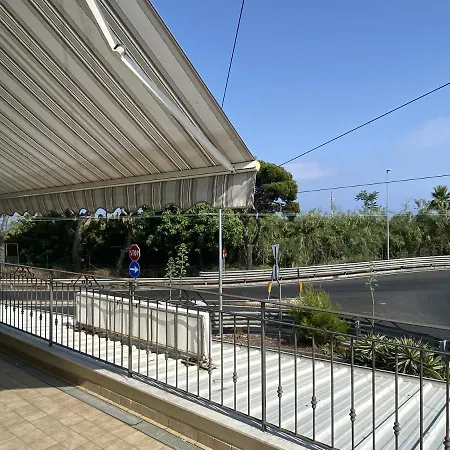 B183 - Appartamentino Con Terrazzo Appartement Bussana Nuova